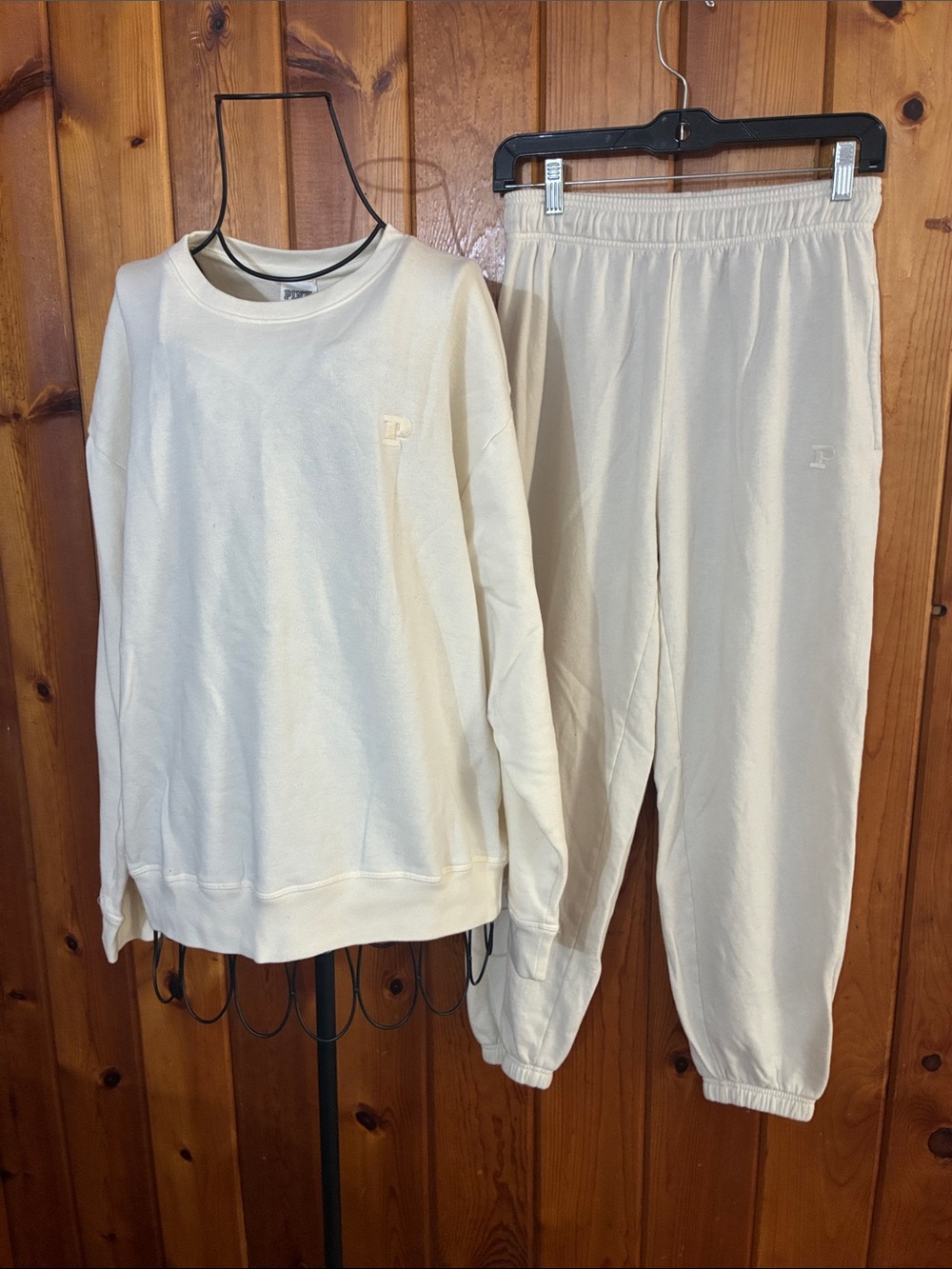 PINK Victoria's Secret Cream Logo Tee size small/large off white set - Picture 2 of 11